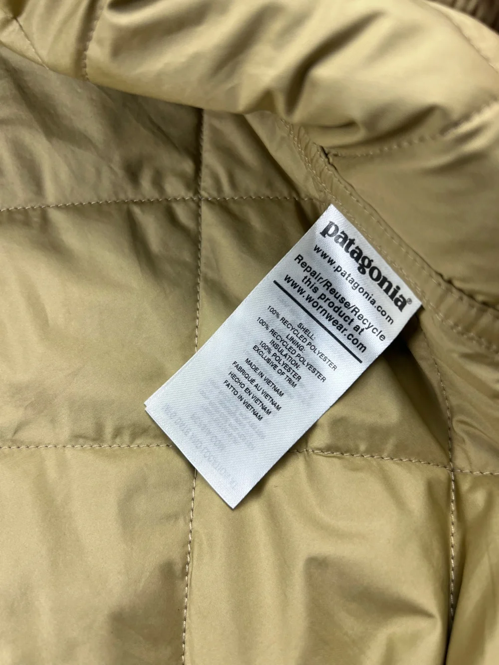 Patagonia Diamond Quilted Bomber Hoody Men’s Medium
